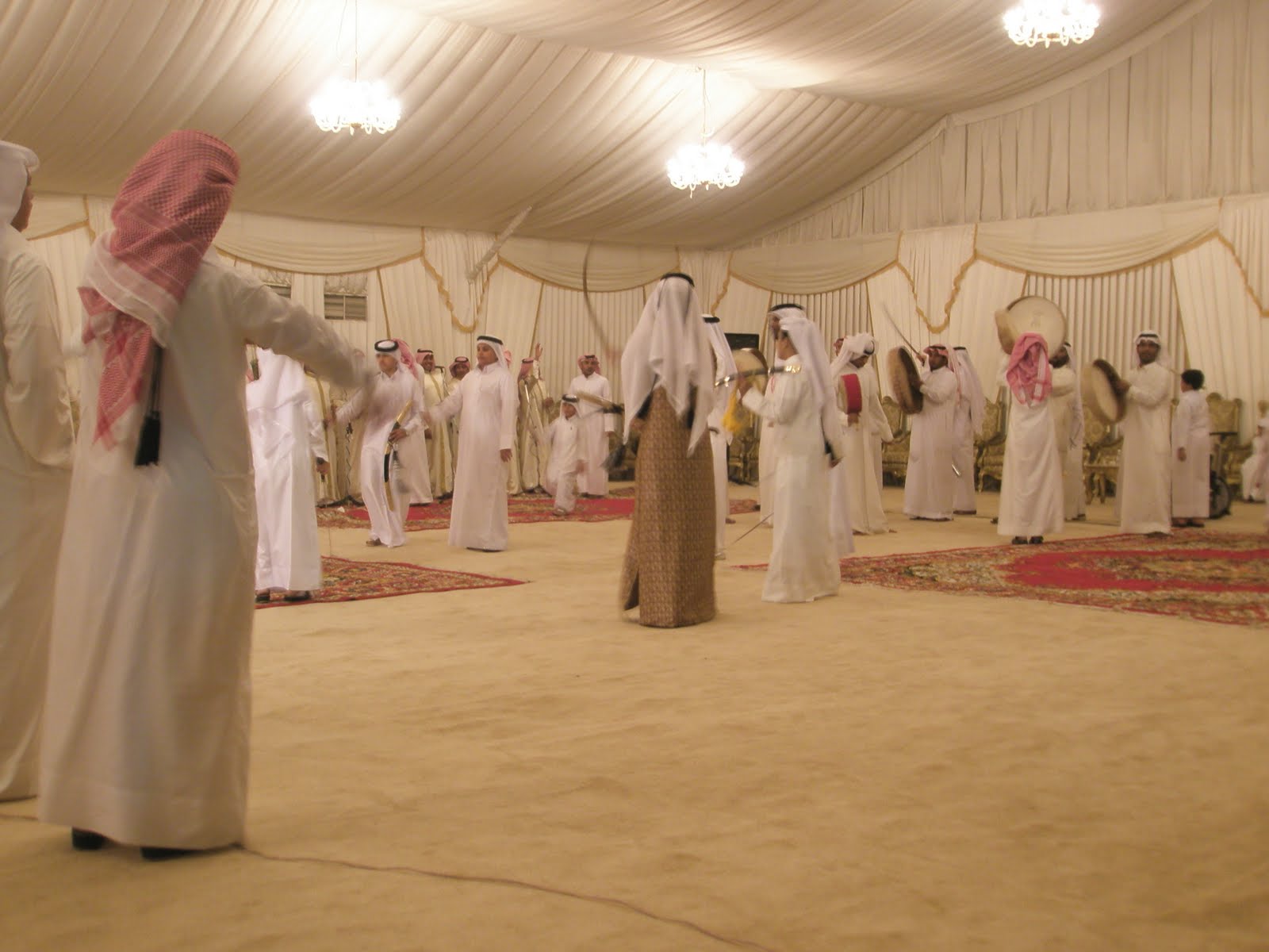 Skeptic in Qatar  A Qatari Wedding Arab wedding 