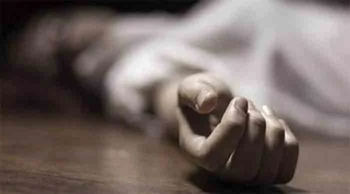 Man ends life: Police, National, Bihar, News, Top-Headlines, Man, Police, Business, Found Dead, Police Station, Arrest, Suicide.