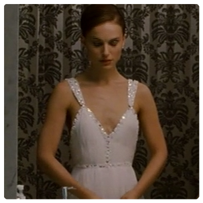 Nina as the White Swan the white dress Natalie Portman wore for the toasting 
