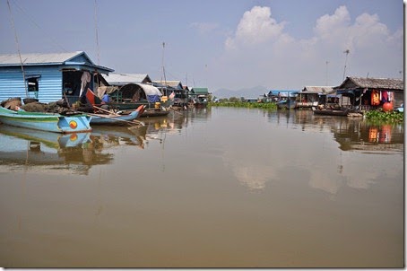 Cambodia Kampong Chhnang floating village 131025_0209 Cambodia Kampong Chhnang floating village 131025_0209