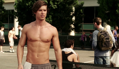 Drew Van Acker is the new actor in Pretty Little Liars