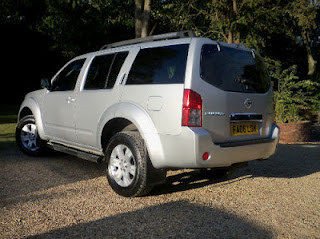 NISSAN PATHFINDER SPORT 2.5dci FA06LGK