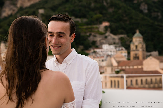 Bride and groom in Amalfi