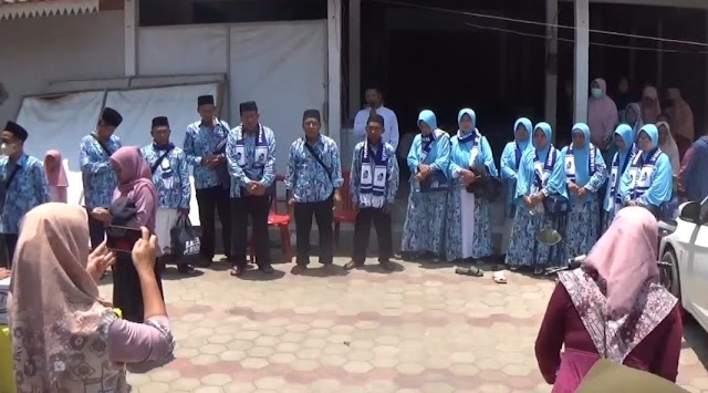 H.Yulianto Melalui PT Hanan Nusantara Berangkatkan 14 Orang Pengurus Mushola dan Masjid Berangkat Umroh Gratis