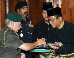 Datuk Seri Mohamed Khaled Nordin Menteri Besar Johor Yang ...
