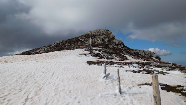 Cordillera Cantabrica Pico Cornon Esqui de Travesia Deep Mountain Alto Campoo