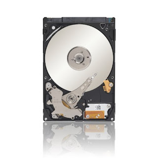 Seagate Momentus 1 TB 5400RPM SATA 3Gb/s 8 MB Cache 2.5-Inch Internal Notebook Hard Drive - Retail Kit STBD1000100