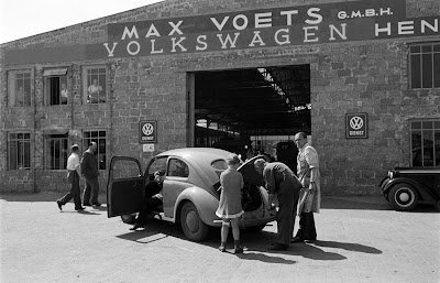 Keadaan Kilang Volkswagen Di German Pada Tahun 1951