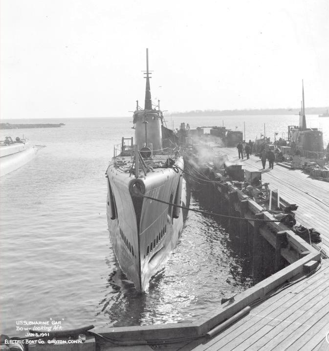 3 January 1941 worldwartwo.filminspector.com USS Gar USS Mackerel