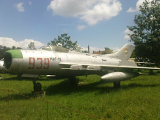 Mikoyan-Gurevich MiG-19 Farmer