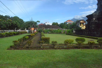 candi singosari; candi peninggalan singosari; candi singosari bercorak; candi singosari dibangun pada masa pemerintahan; candi singosari pdf; candi sumberawan singosari; candirenggo singosari; candi sumberawan singosari malang; candi singosari dibuat untuk memuliakan raja; candi kendedes singosari; fungsi candi singosari; relief candi singosari; tiket masuk candi singosari; gambar candi singosari; candi singosari peninggalan kerajaan; ciri-ciri candi singosari; candi jago; singhasari temple