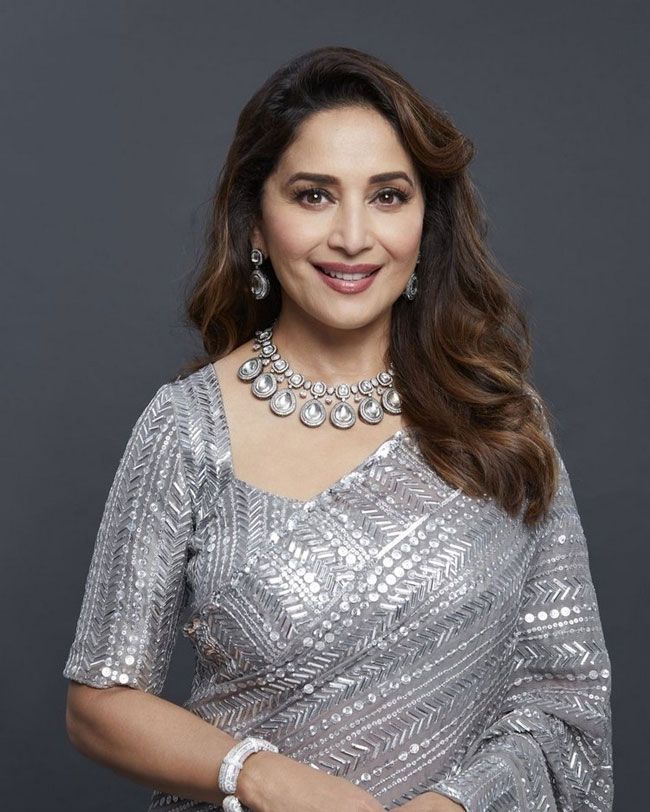 Actress Gallery: Madhuri Dixit Latest Gallery Pictures