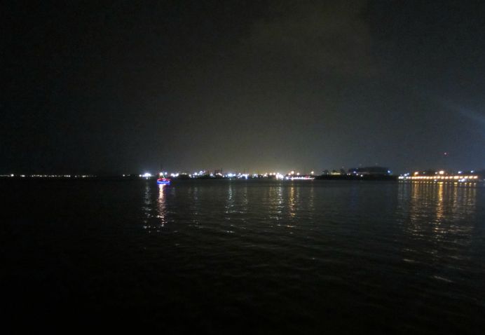  Gambar Pemandangan Laut Malam Hari 