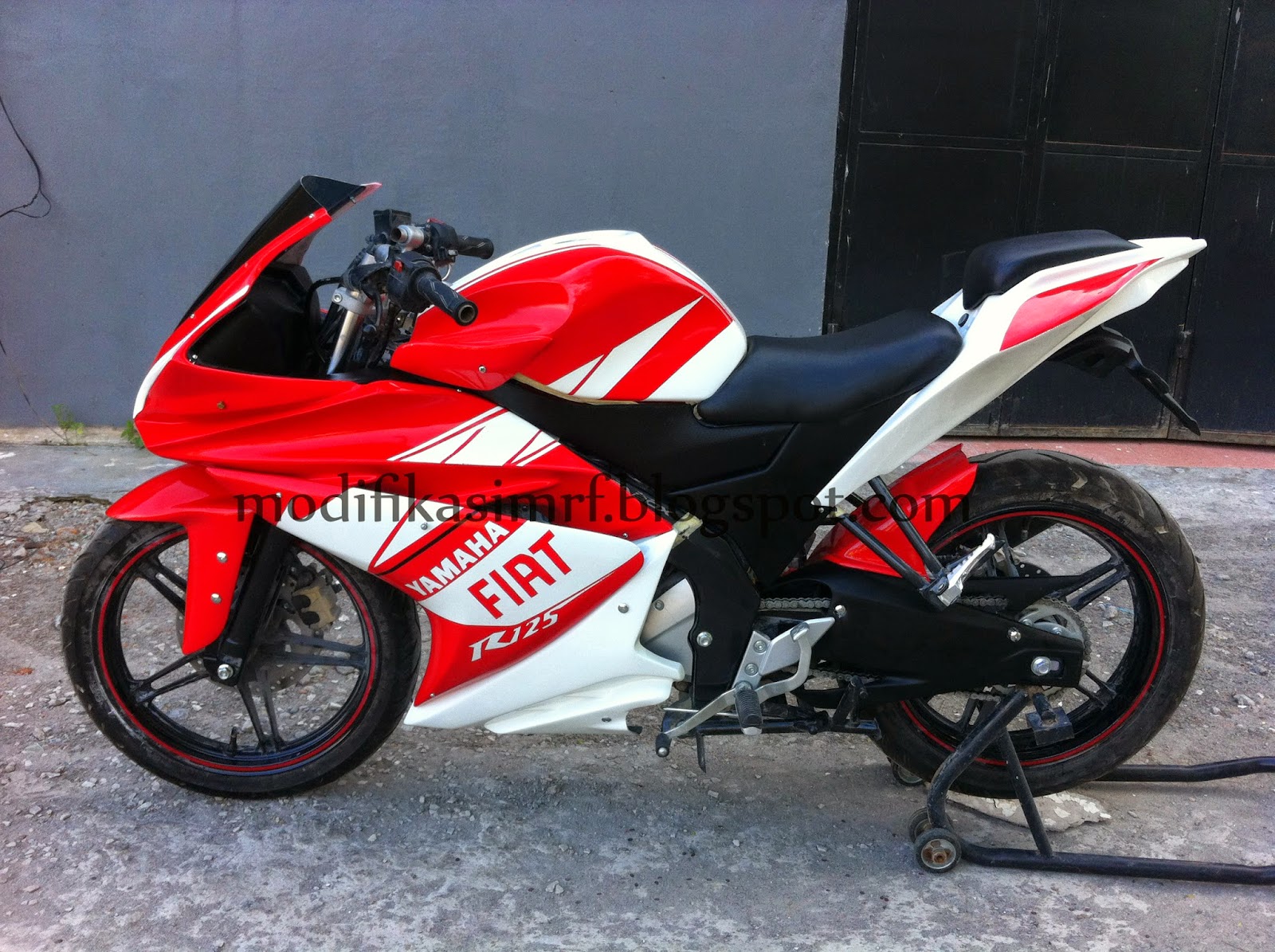 MRF Modifikasi Body Kit New Vixion Model R125