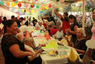 Visitan Voluntarios Asilo San Paul con Motivo del Día del Abuelo  