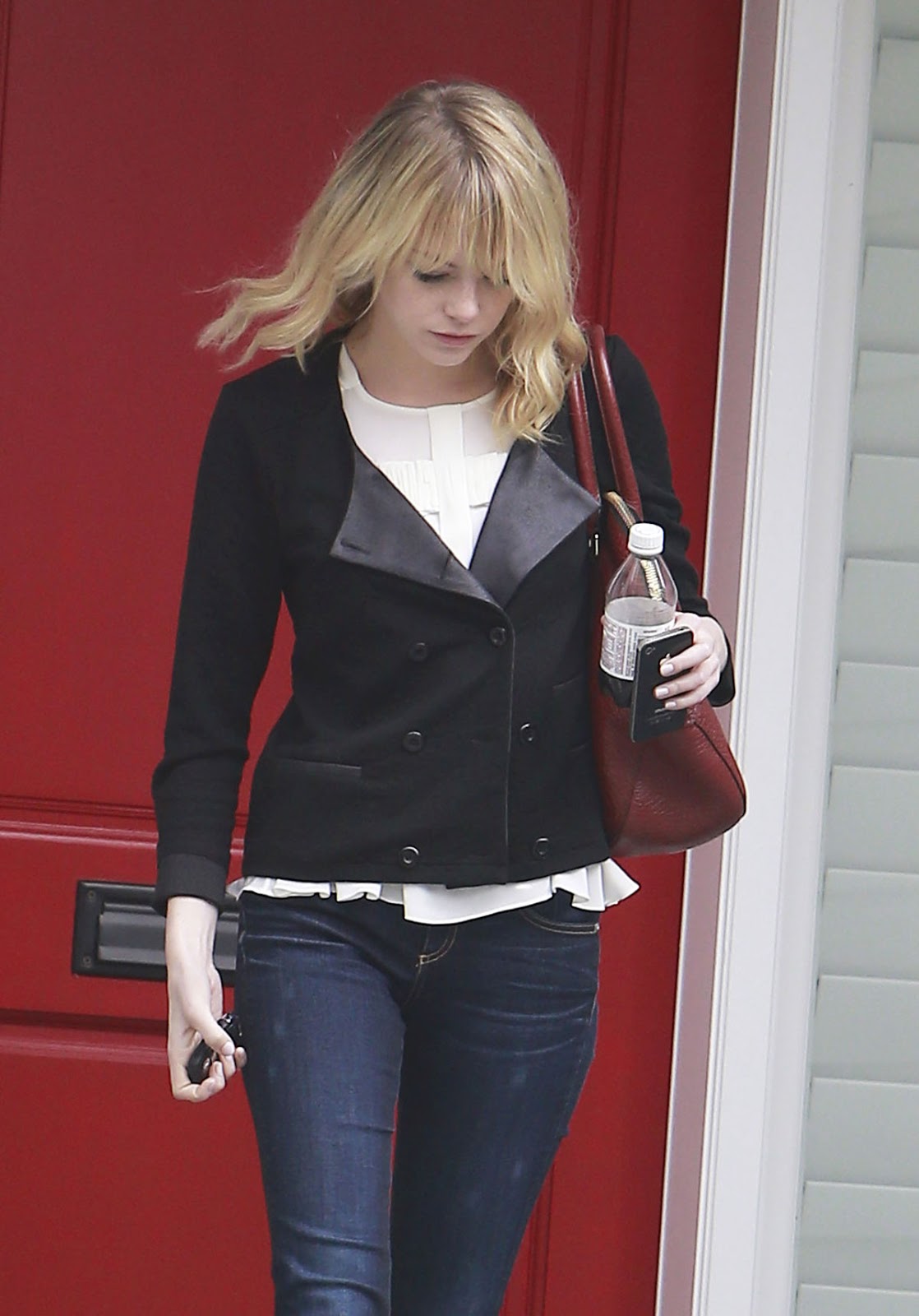 Emma Stone: Emma Stone Jeans