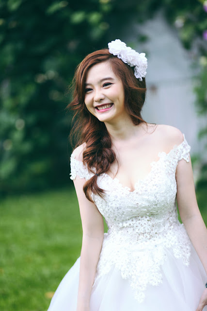 4 kiểu tóc cô dâu mặt tròn giúp các nàng "tự tin" hơn trong ngày cưới - Ảnh 11