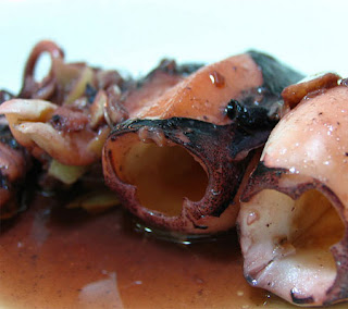 Filipino-Style-ADOBONG-PUSIT