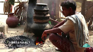 হাড়িয়া-মেথা-হাড়িয়া-মেথা-পচানি-মদ-চুল্লু