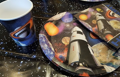 Space themed party tableware supplies review