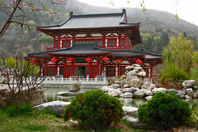 Gongshi. Huaqing Palace. Xi'an. China. Гонгши. Дворец Хуацин. Сиань. Китай.