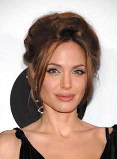 Angelina Jolie Hairstyle Trends for Women