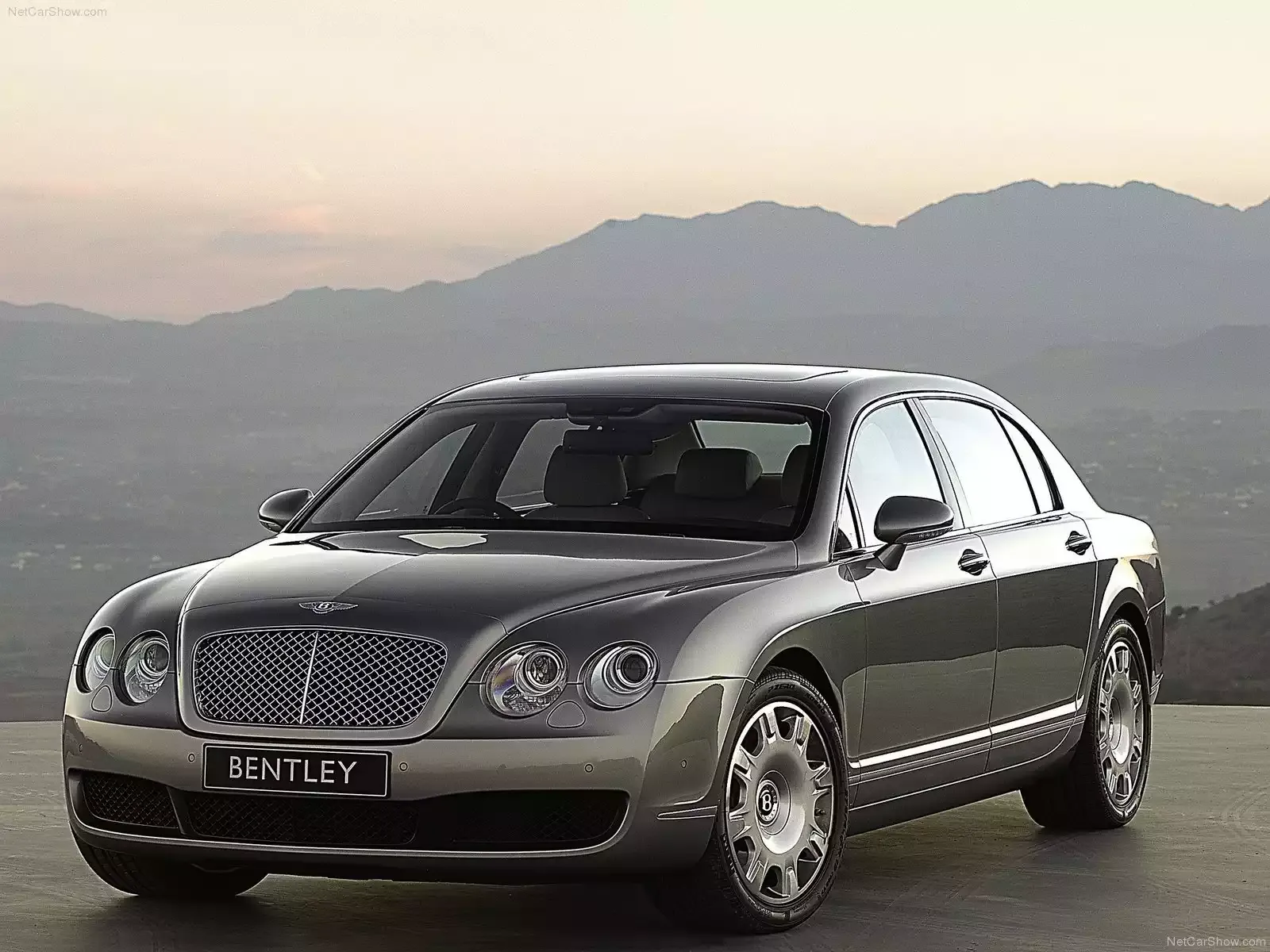 Hình ảnh xe ô tô Bentley Continental Flying Spur 2005 & nội ngoại thất