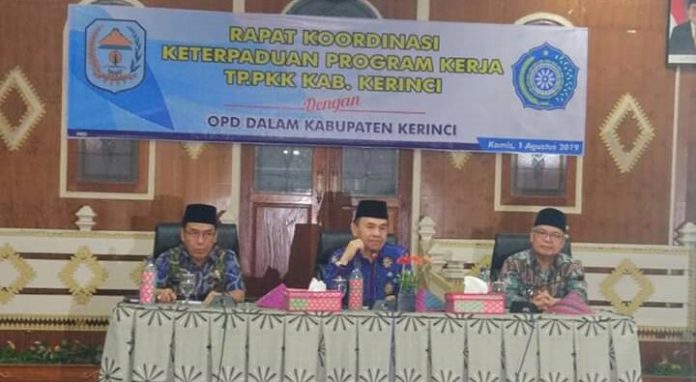 Bupati Adirozal Buka Rakor TP -PKK Dengan OPD