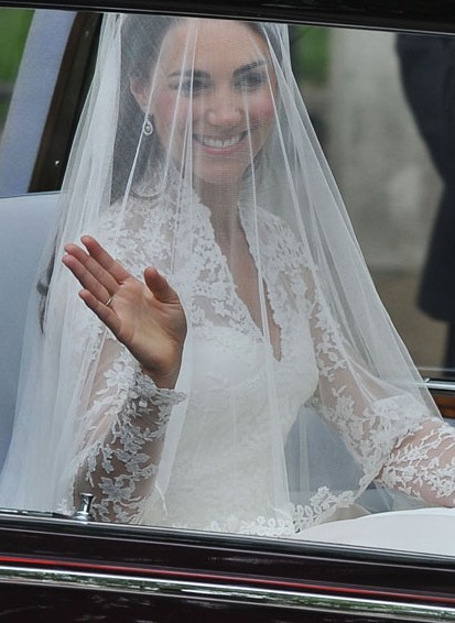 royal wedding kate dress. royal wedding kate middleton