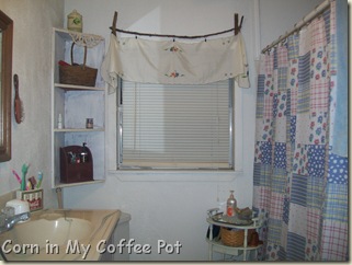 Bathroom - after paint 003