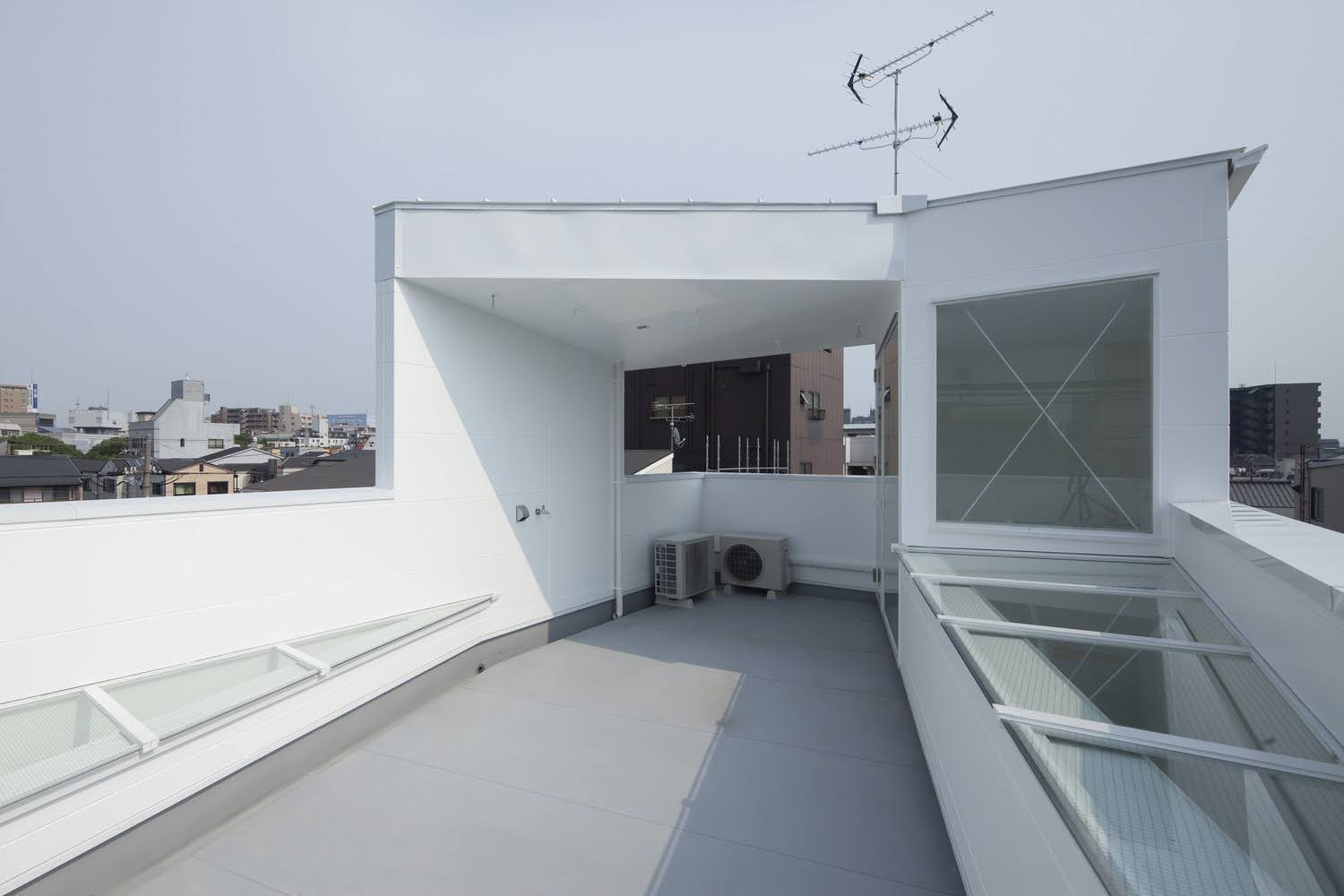 Casa en Tamatsu - Ido, Kenji Architectural Studio