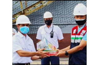 Dalam Rangka Menyambut Tahun 2021, PT Pelindo I Lepas Dan Sambut Kapal di Dermaga Pelabuhan