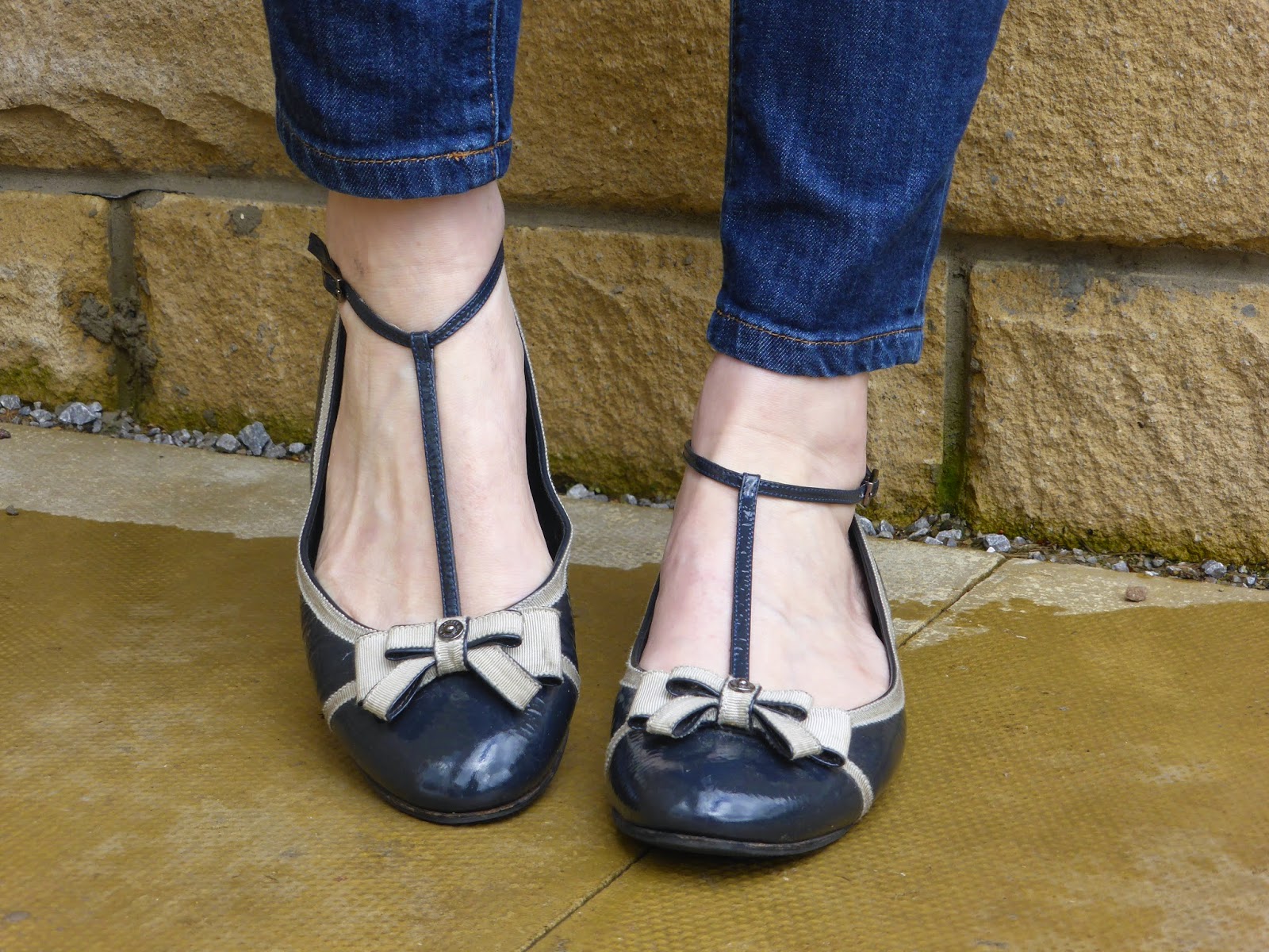Outfit Flat Shoes  with Ankle  Straps  and a Navy Lace Top 