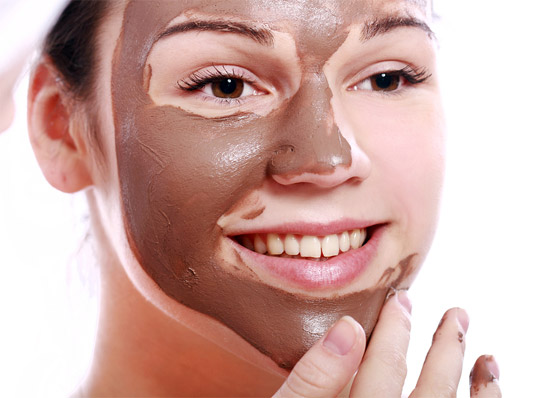 Phương pháp xóa nhăn da mặt bằng socola