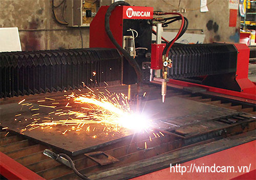 máy cắt plasma cnc