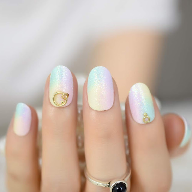 Artificial Nail Art