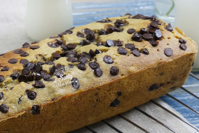 Greek Yogurt Chocochips Banana Bread