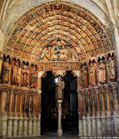 La portada de la Majestad de la colegiata de santa María la Mayor ...