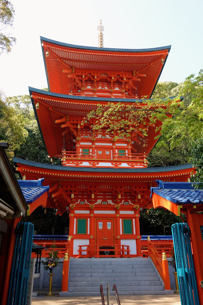 三重塔