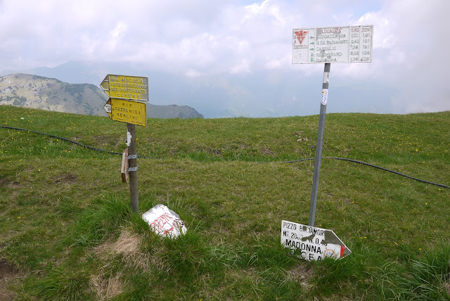 Val Taleggio, Rifugio Gherardi,sentiero, 