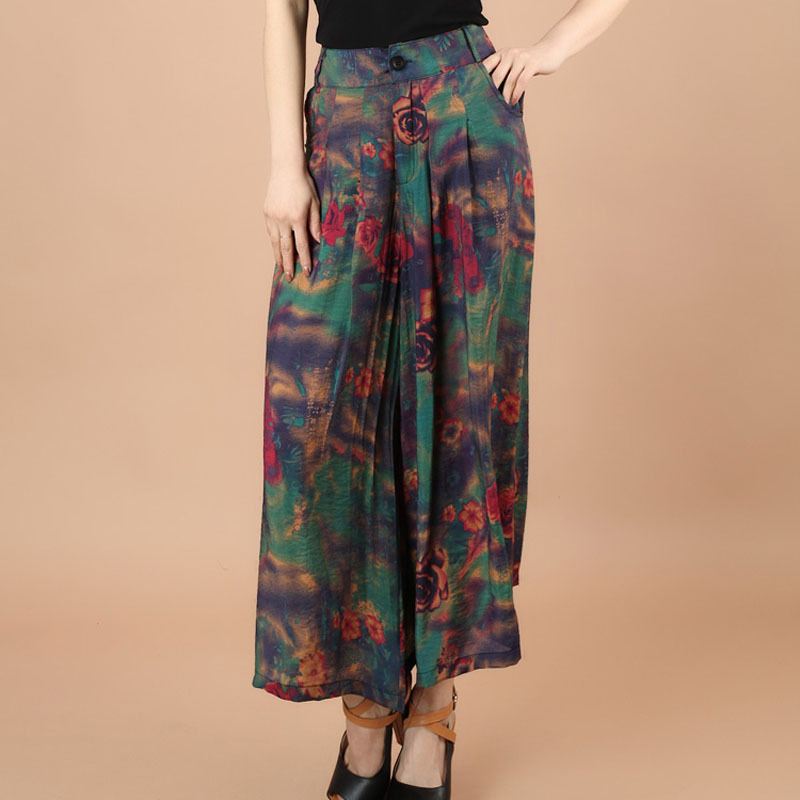 Aneka model celana kulot motif batik terbaru untuk remaja 