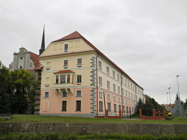 Budynek nad Budzówką.