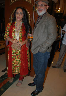  Om Puri  & Amitabh Bachchan photo  