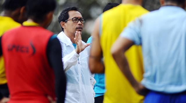 Pelatih Arema FC Aji Santoso 