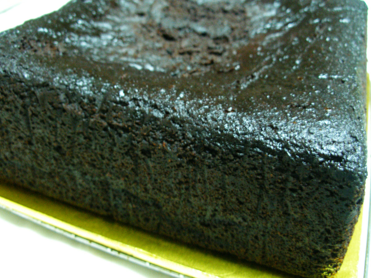 Kek Lapis Sarawak - Borneo Delights