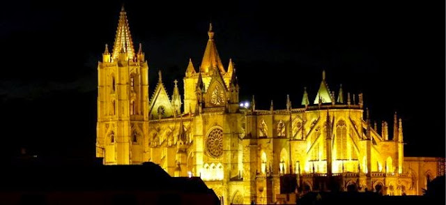 Catedral Gótica de la ciudad de León | Fotos Antiguas | Historia Leonesa | Vidrieras