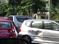 Car insurance: what to do in case of accident? -When making a small clash