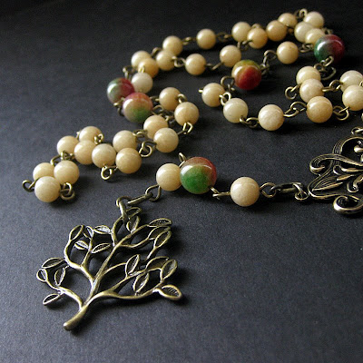 Gemstone Necklace in Jade and Bronze