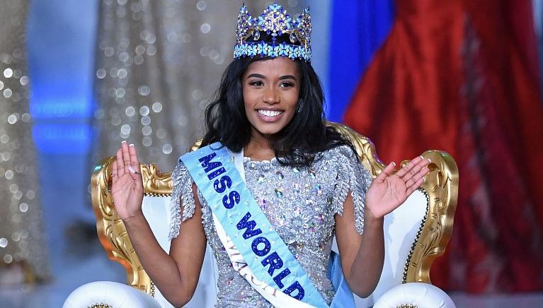 Why Zozibini Tunzi's Miss Universe 2019 Win Is Especially Historic