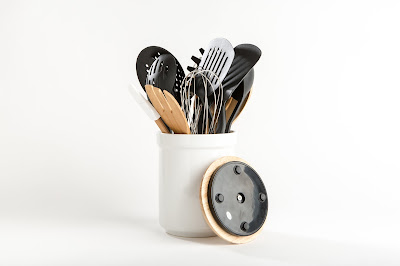 Rubber Feet on Kitchen Utensil Holder